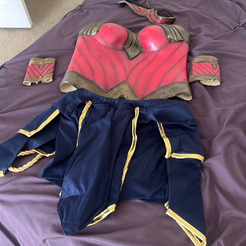 Wonder Woman custom fits a size M